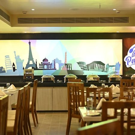 Hotel Rimi International Agartala Kültér fotó