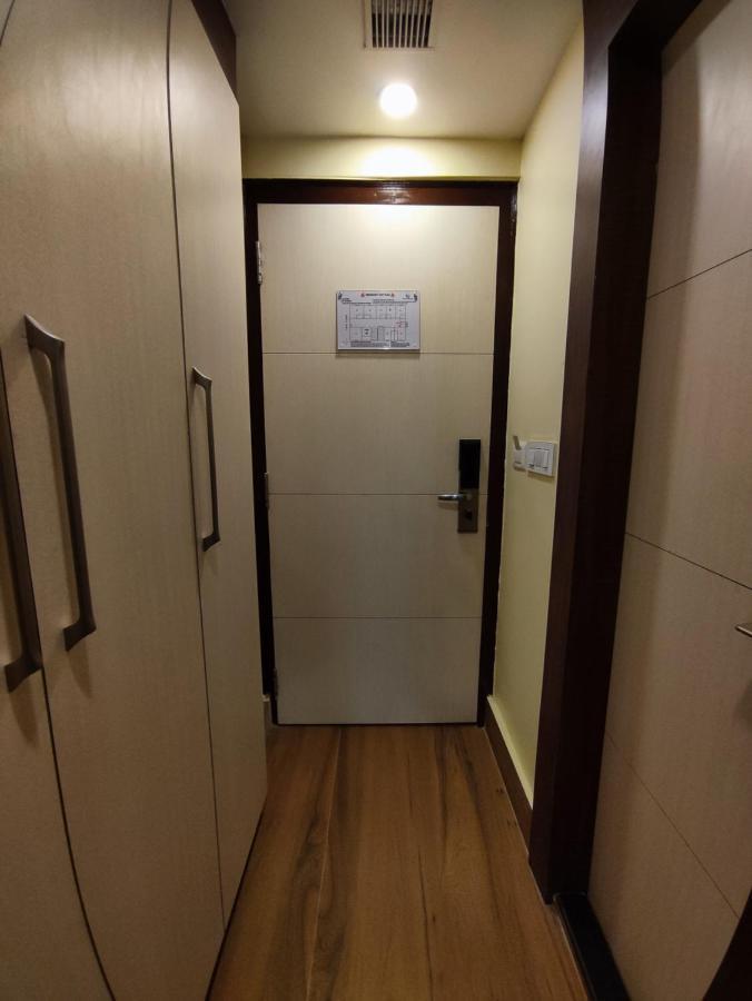 Hotel Rimi International Agartala Kültér fotó